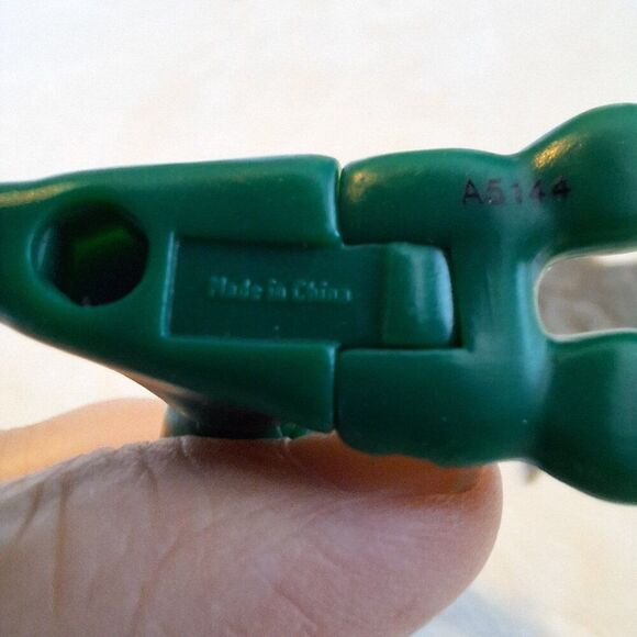 Lot of 2‎ Michelangelo TMNT Figures 2005 Monster Trappers & 2023 Movie Star - Picture 12 of 12